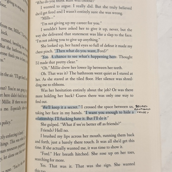 Devney Perry - Coach - Picture 6 of 7